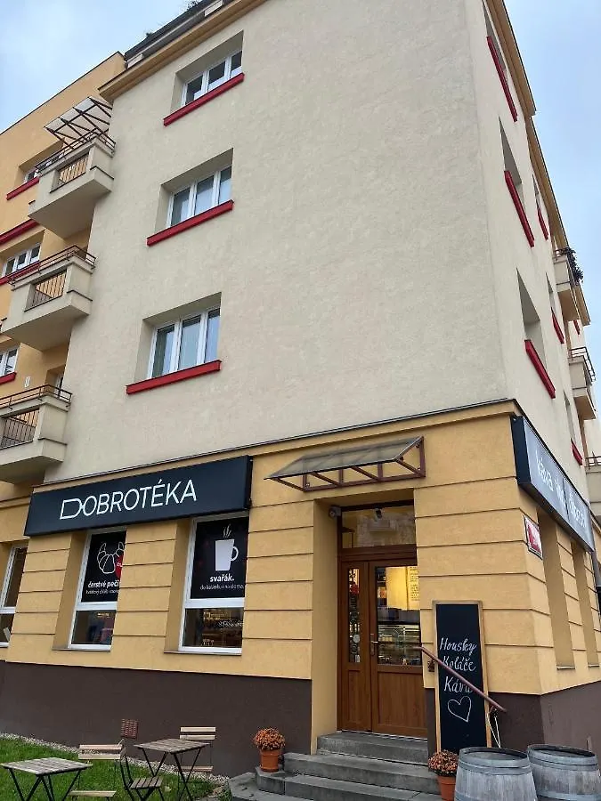 Praha 3 Apartman S Balkonem Apartment