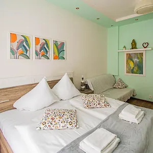  Apartment Ruterra Apartment Cimburkova
